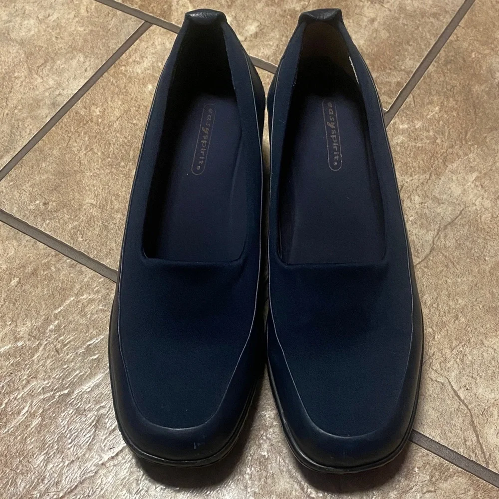 Easy Spirit Women’s Navy Slip-On Leather Loafers 7-7.5 Office Casual Academia